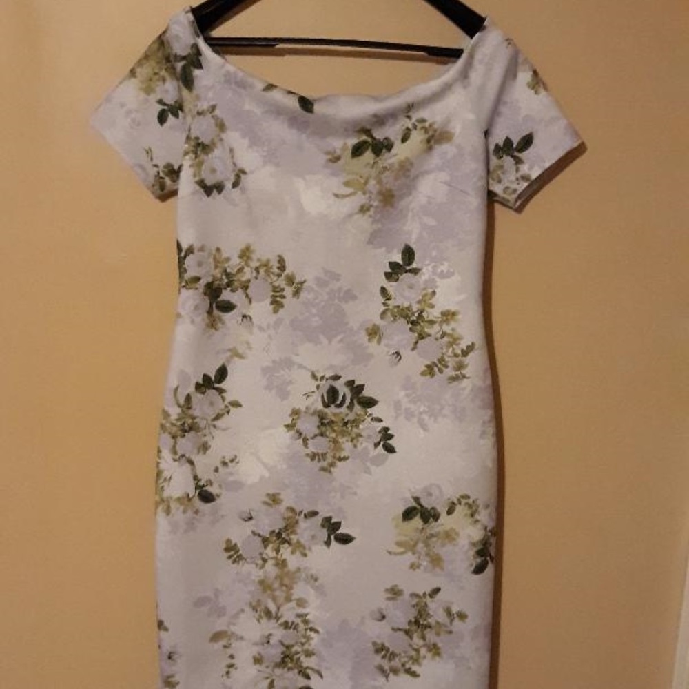 Size 14 Lilac Formal Dress